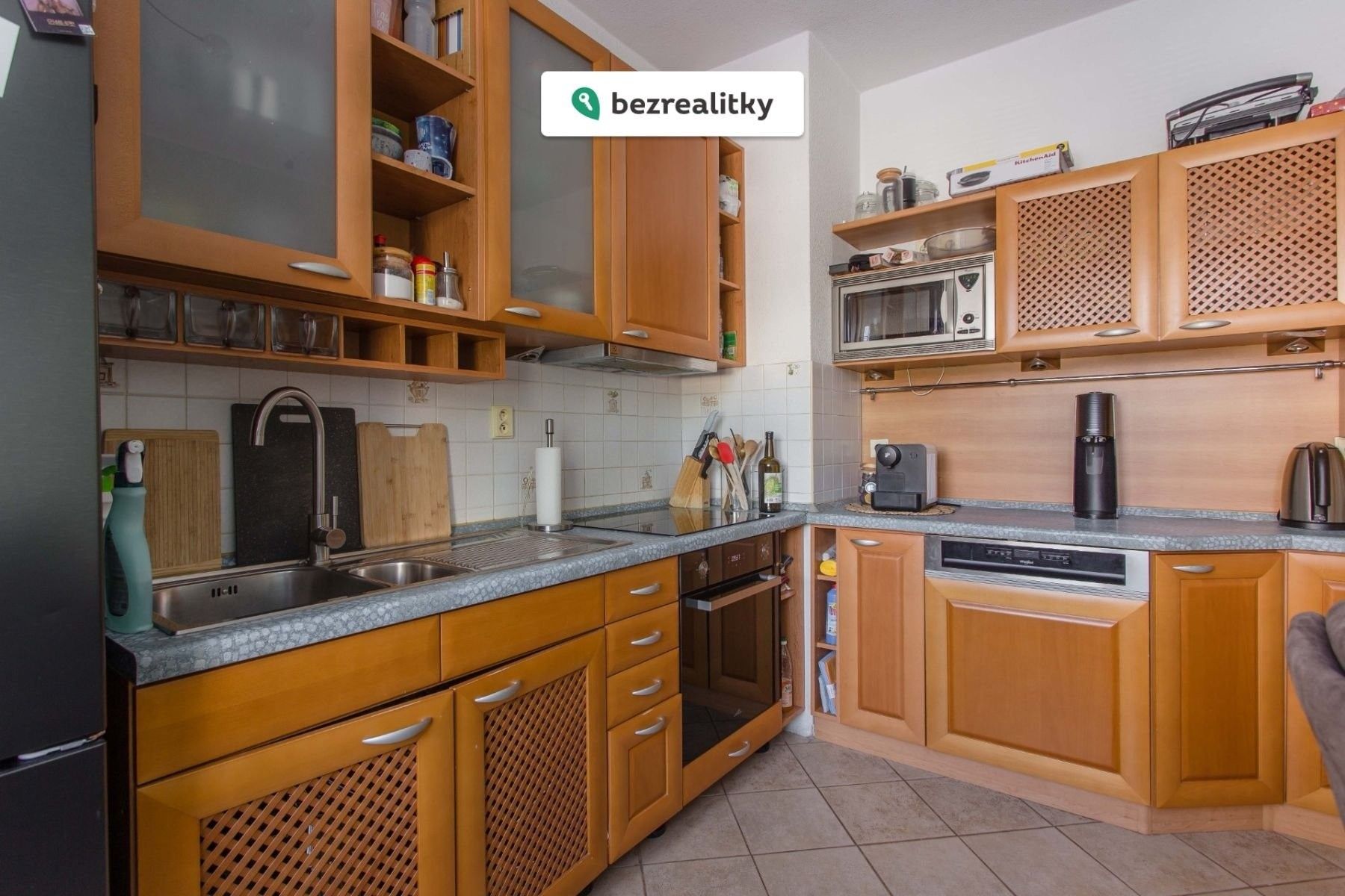 Prodej byt 3+1 - Poslušného 2704, Brno Líšeň, 83 m² - 1