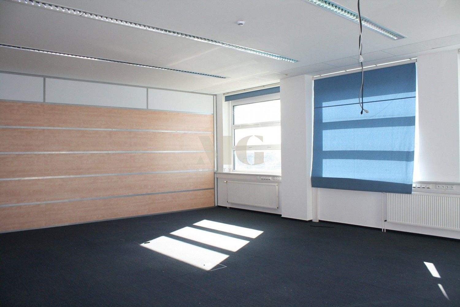 Obchodní prostory · 111 m² · Praha - Horní Počernice, okres Praha 20, Hlavní město Praha - 3