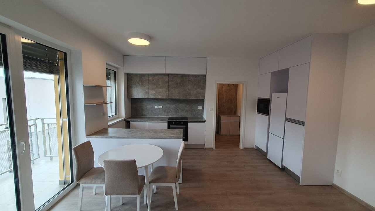 2+kk, Vrchlického, Jihlava, 47 m² - 2