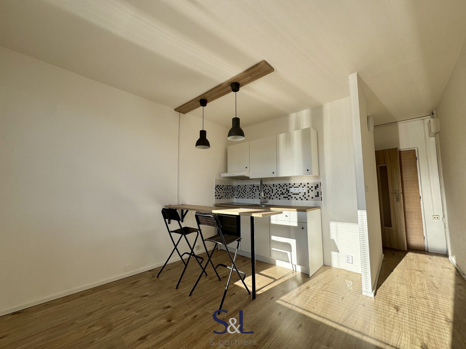 1+1, Tkalcovská, Nový Bor, 36 m²