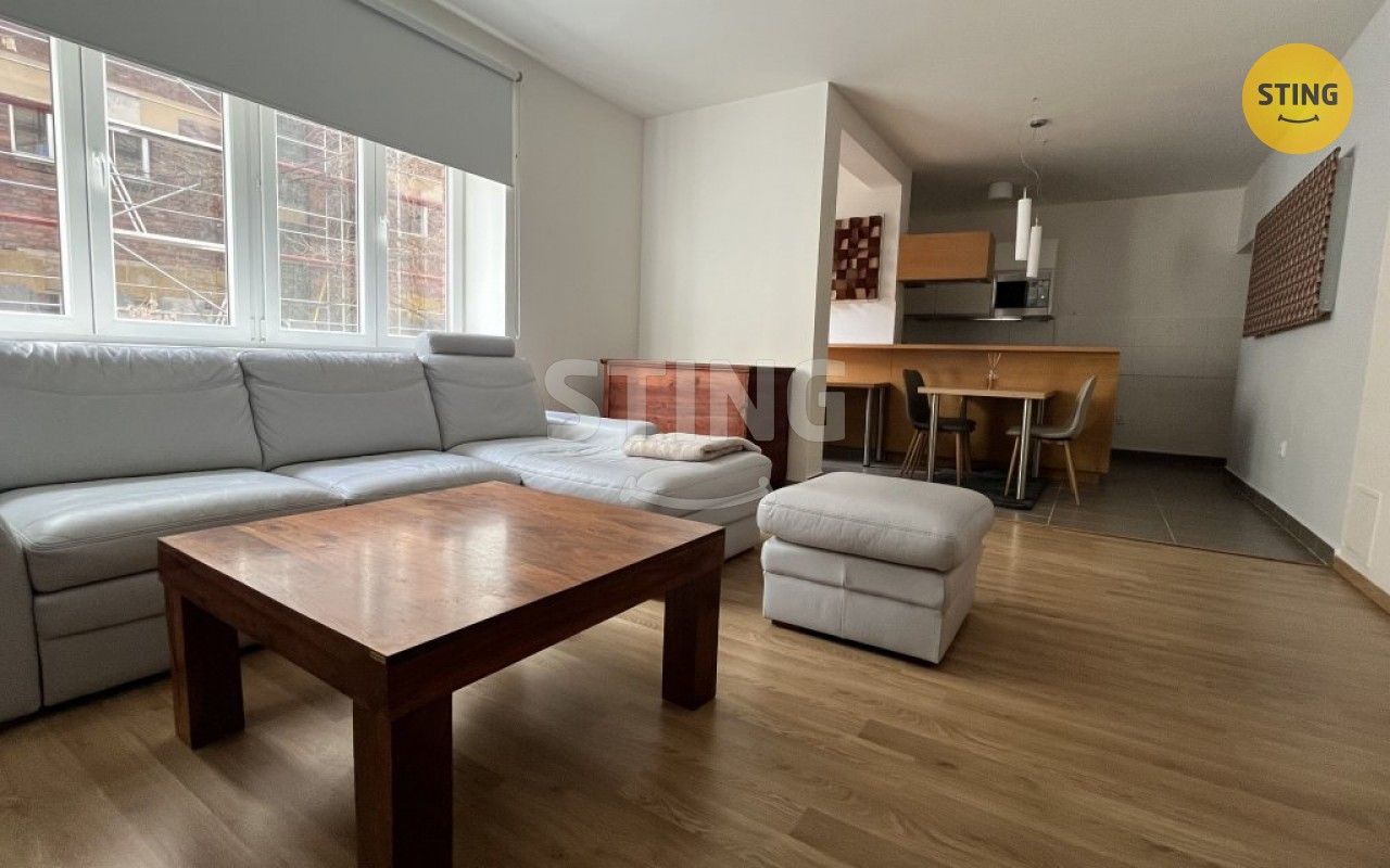 Pronájem byt 2+1 - 30. dubna, Ostrava, 75 m²