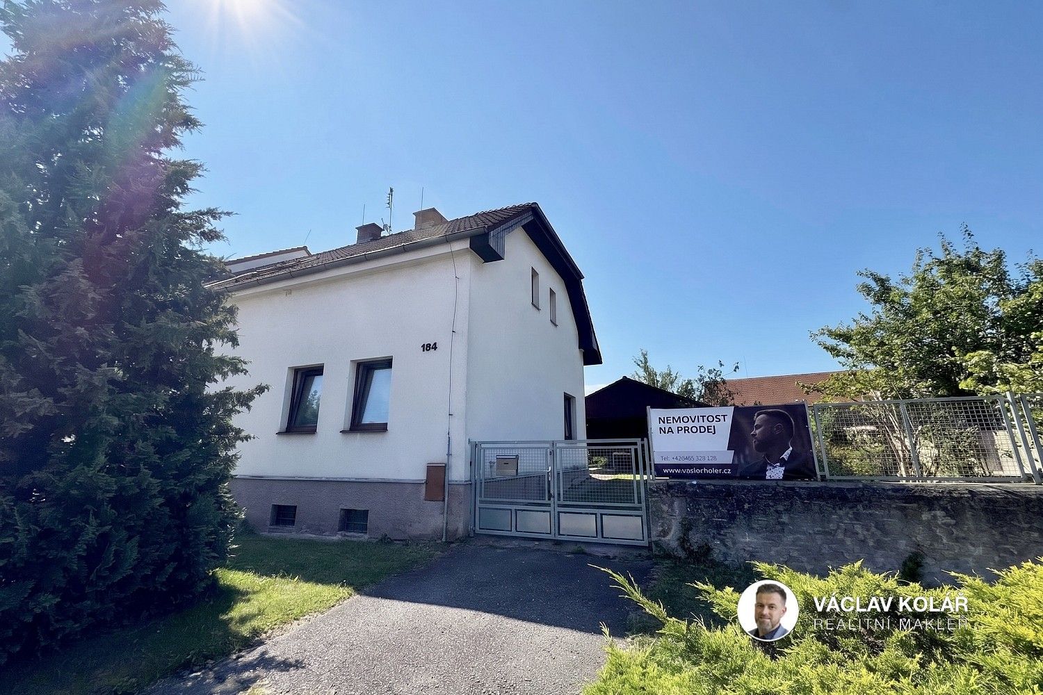 Rodinné domy, Lipová, Stěžery, okres Hradec Králové, 196 m² - 2