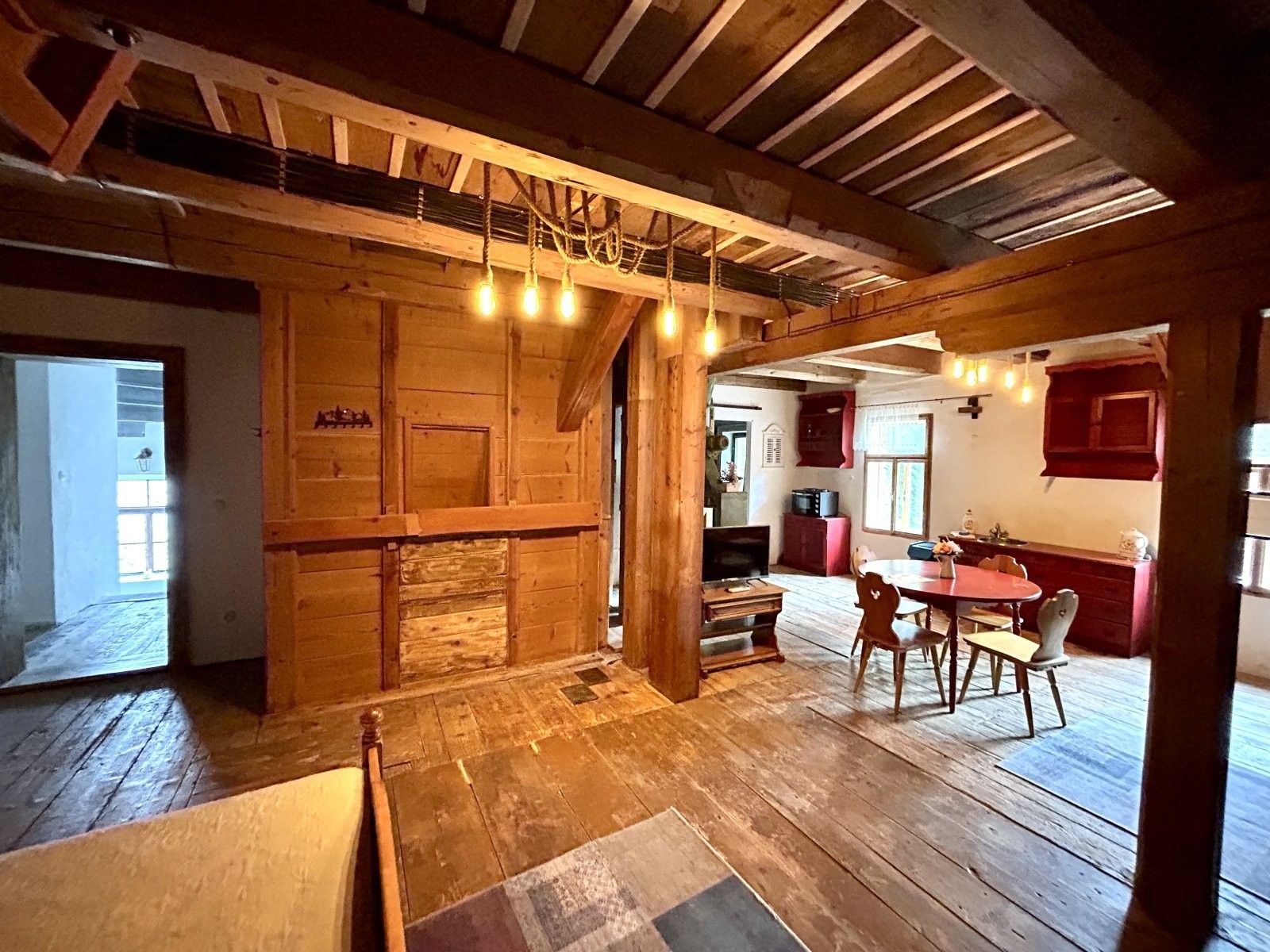Ubytovací zařízení, Líšnice, 300 m² - 1