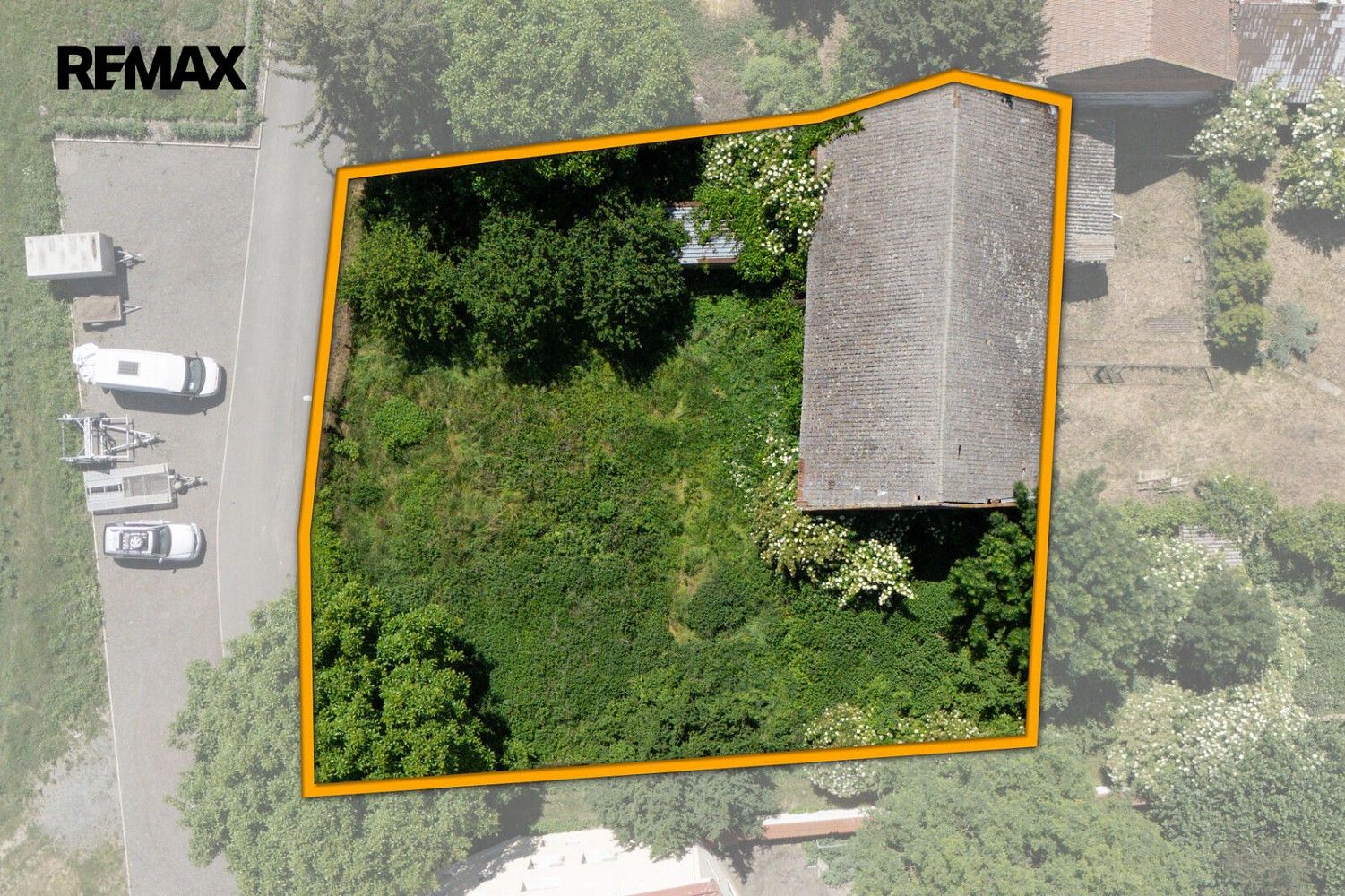 Pozemek pro bydlení, 1 100 m²