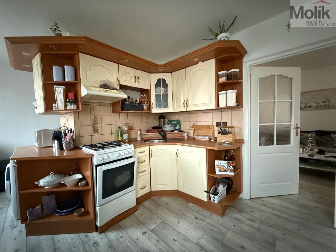 2+1, Sídliště Za Chlumem, Bílina, 55 m²