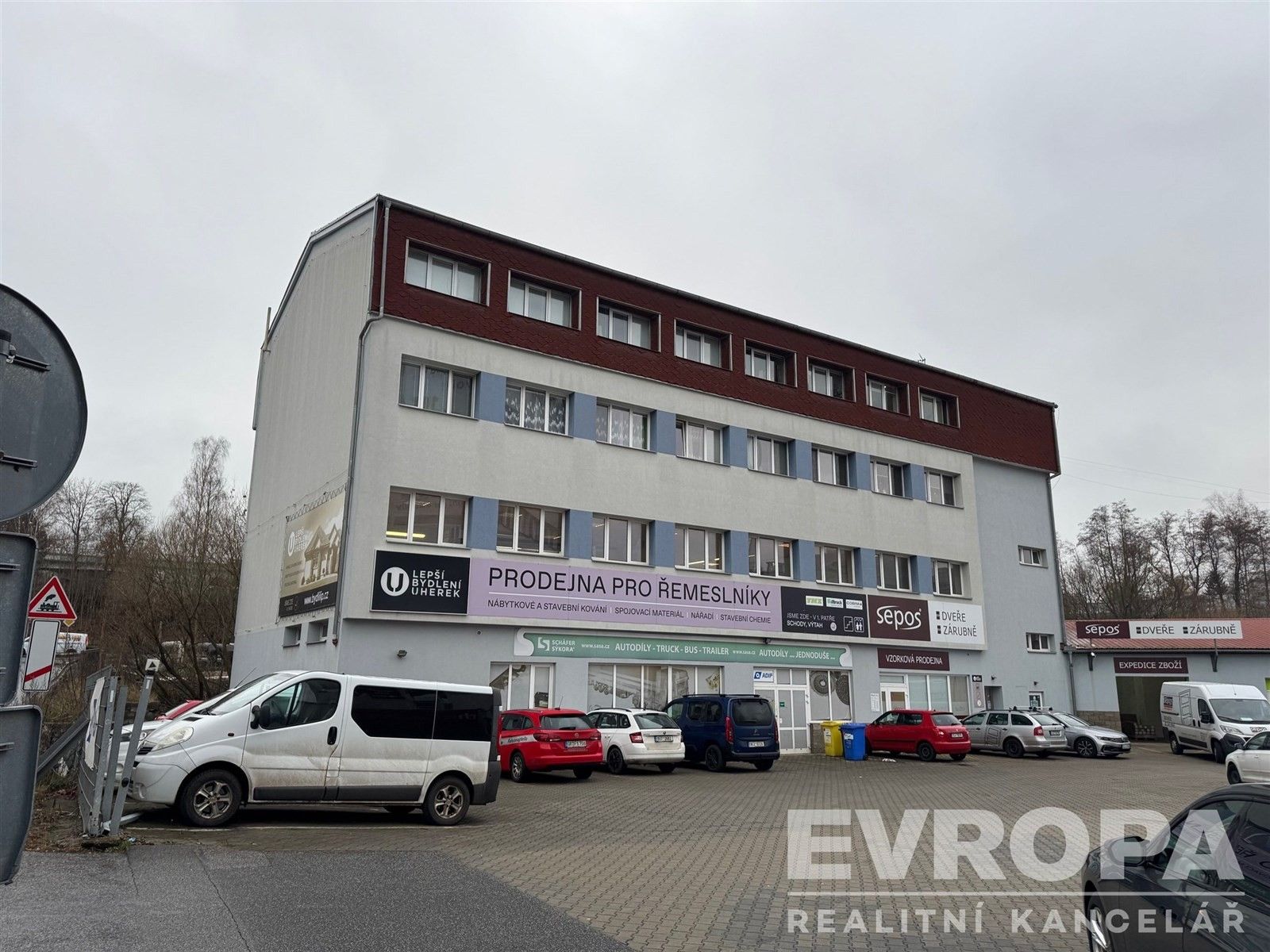 Obchodní prostory, Dr. Milady Horákové, Liberec, 364 m²