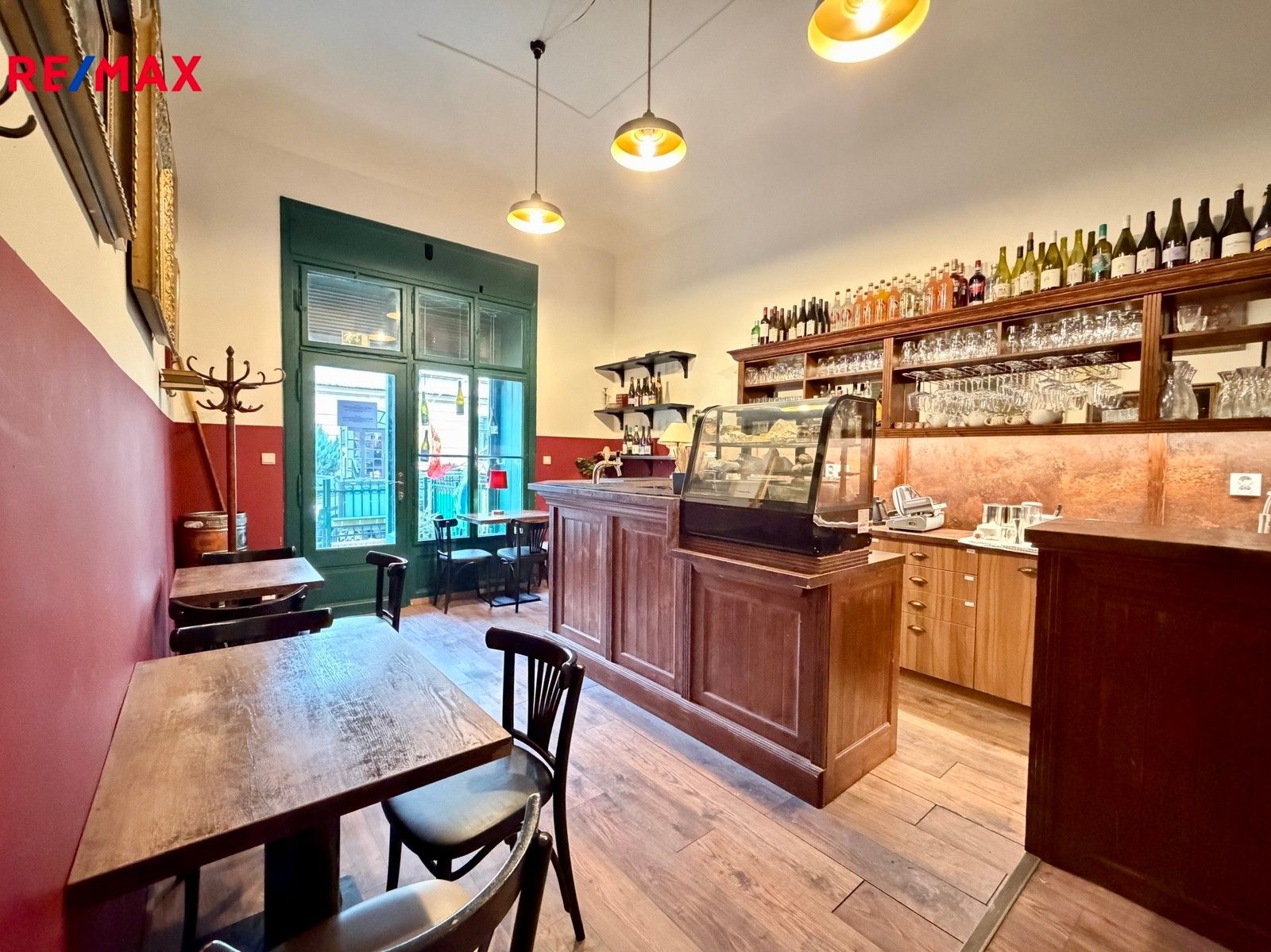 Pronájem kancelář - Šmeralova, Praha, 41 m²