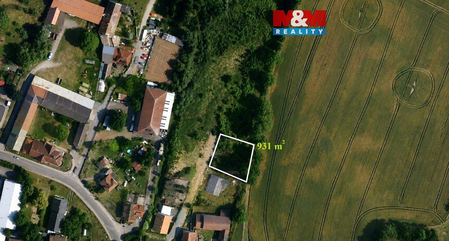 Pozemek pro bydlení, 931 m²