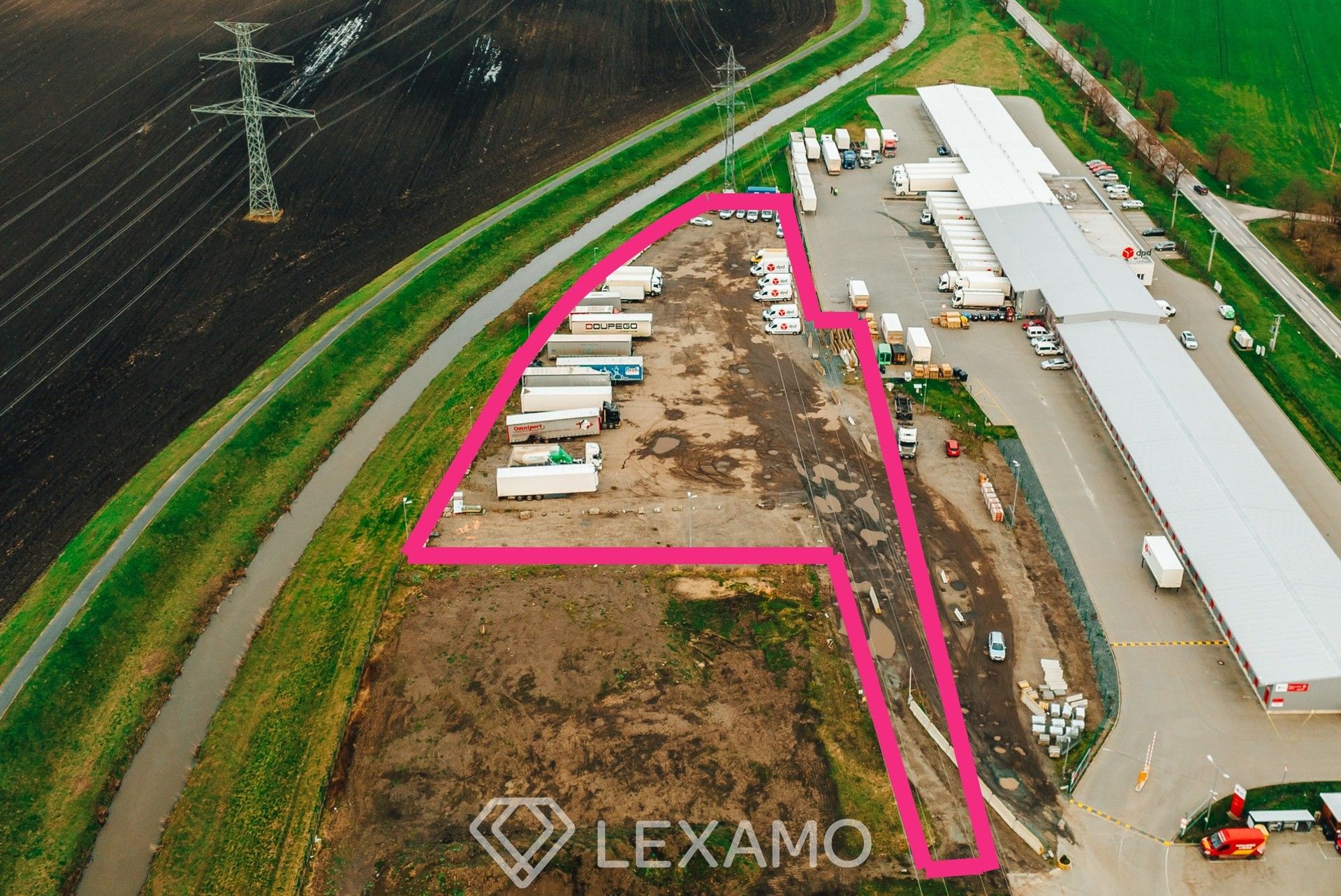 Komerční pozemky, Měnín