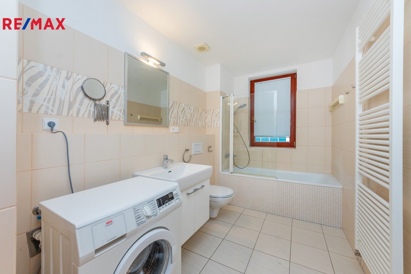 Pronájem byt 2+kk - Lindleyova, Praha, 59 m²