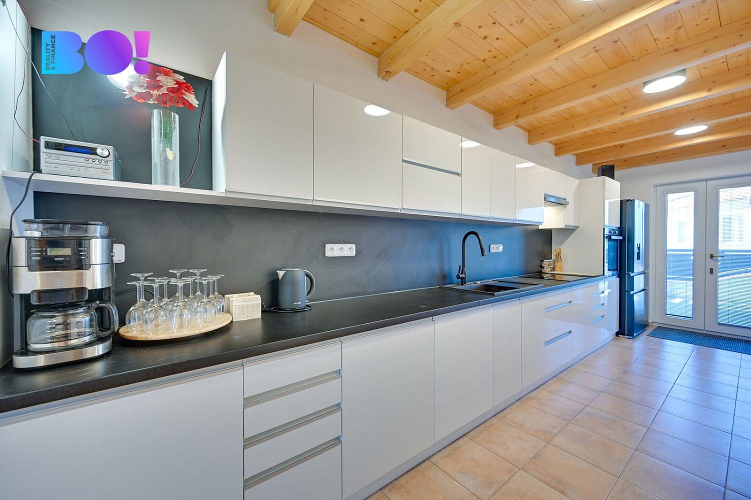 Rodinný dům · 180 m² · Dyjákovice, okres Znojmo - 3