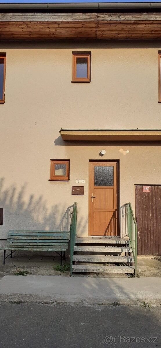 Garáže, Staňkov, 345 61