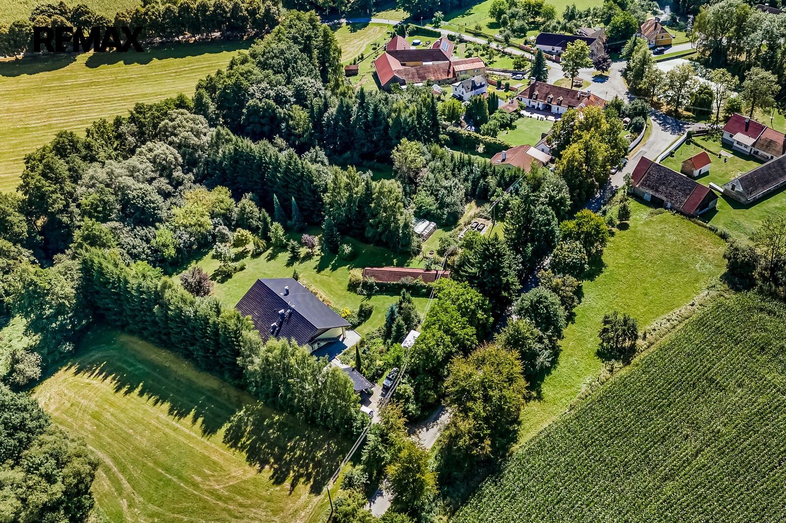 Rodinné domy, Marčovice, 538 m² - 2
