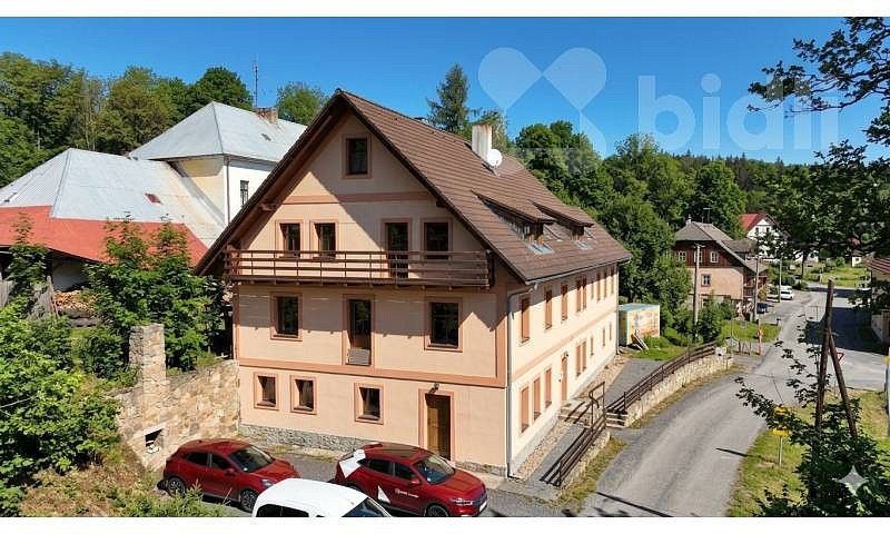 Ubytovací zařízení, Stožec - České Žleby, okres Prachatice, Jihočeský kraj, 600 m² - 2