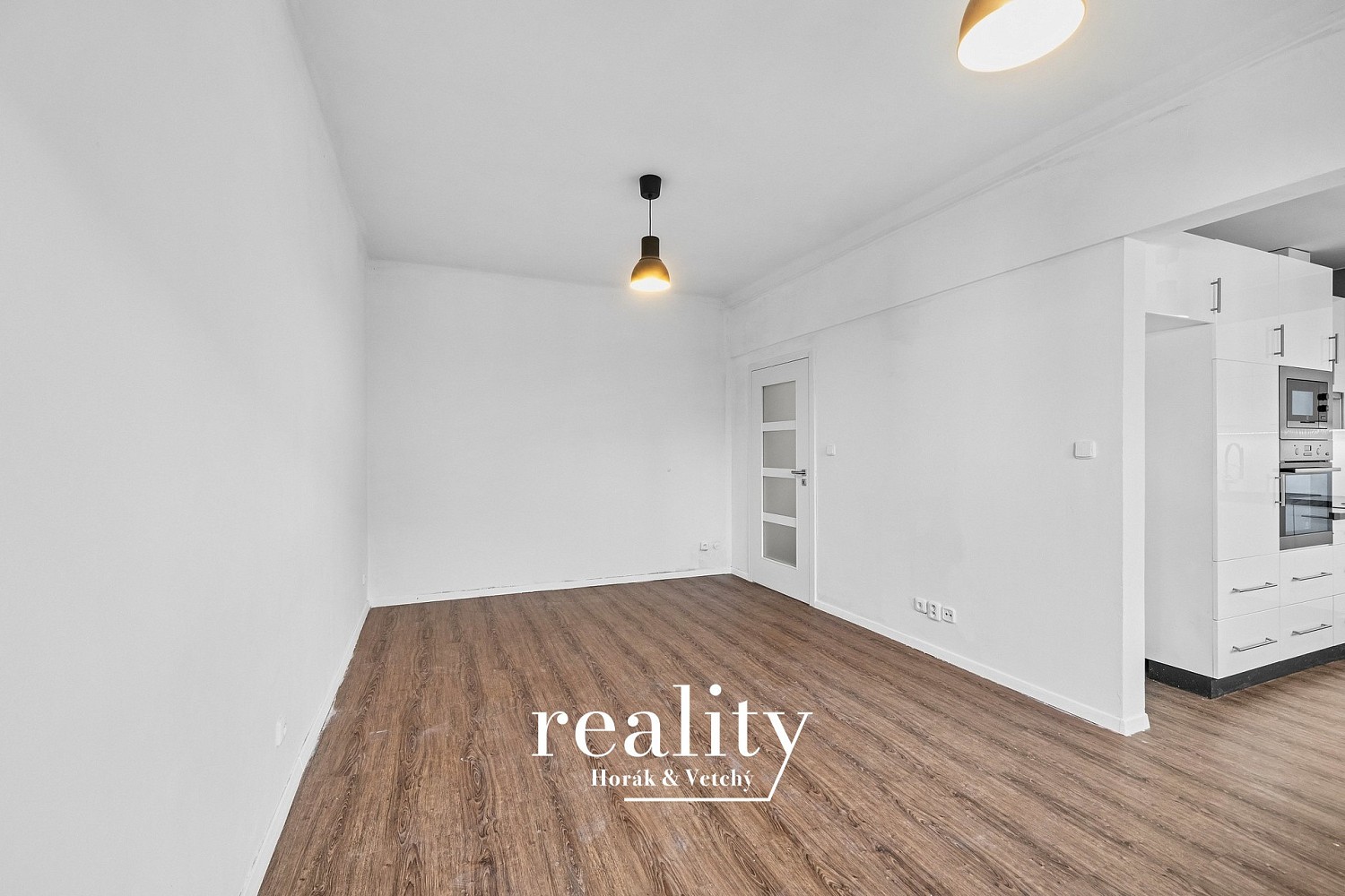 Prodej byt 3+1 - Erbenova, Jihlava, 73 m² - 5