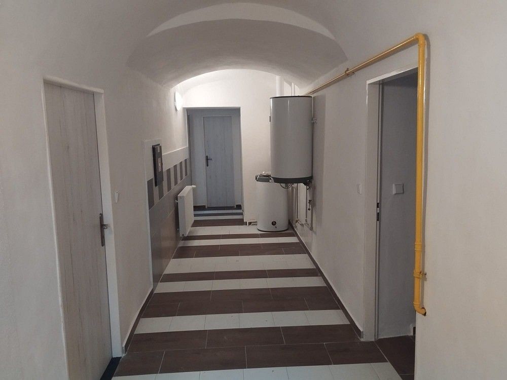 Rodinné domy, Týnec nad Labem, okres Kolín, 230 m² - 2