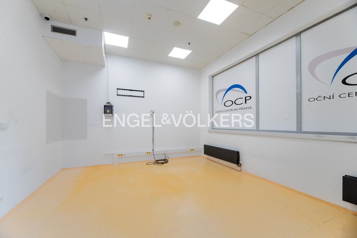 Kancelář · 198 m² · Jankovcova 1569, Praha Holešovice - 3