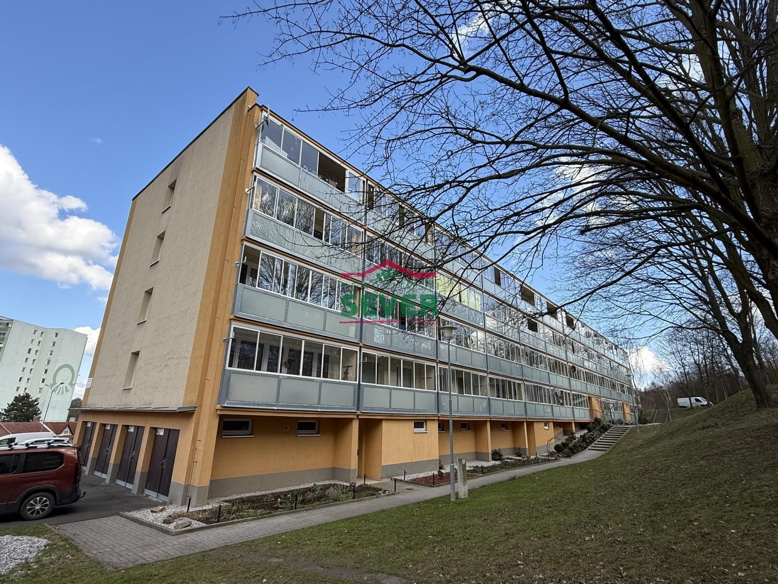 2+kk, K. J. Erbena, Most, 43 m²