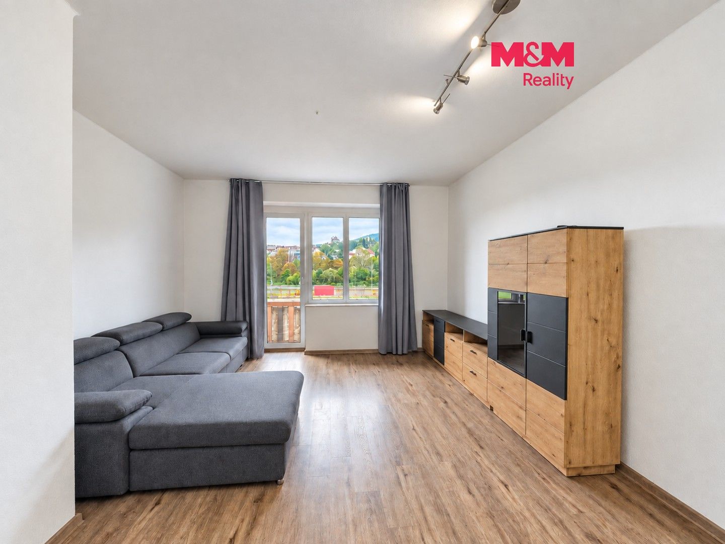 3+kk, Táborská, Karlovy Vary, 70 m² - 1