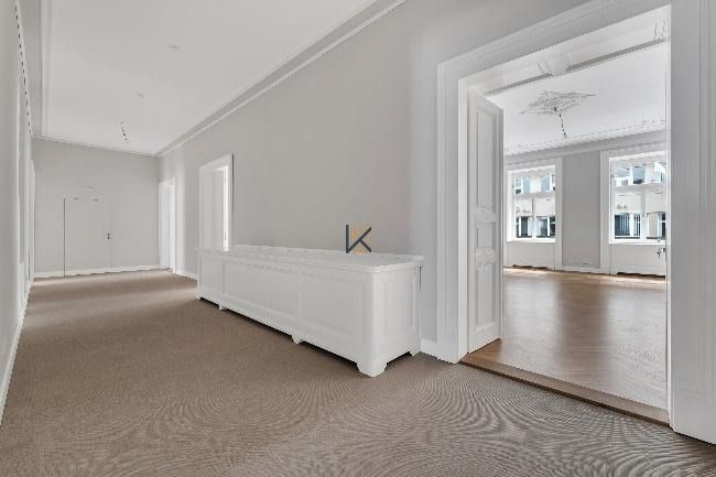 Pronájem kancelář - Vodičkova, Praha, 383 m²