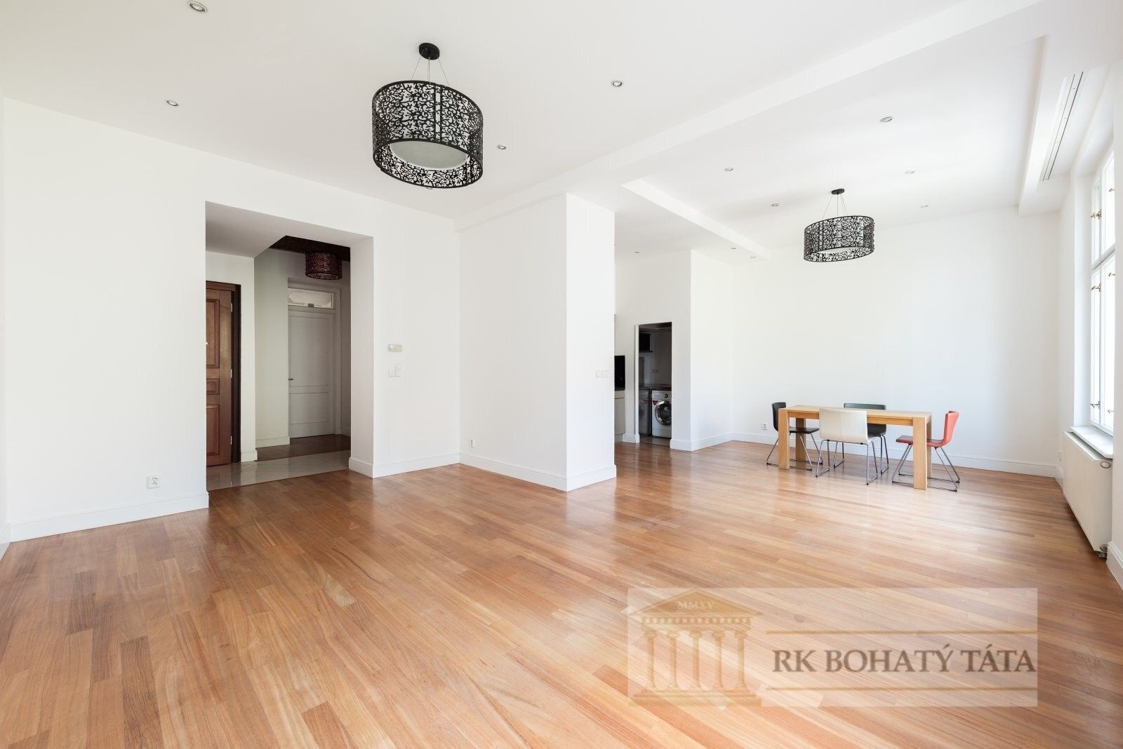 3+kk, Urxova, Praha, 100 m² - 2