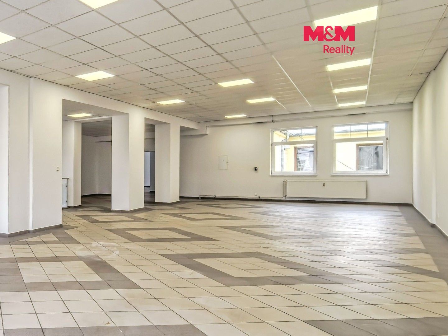 Kanceláře, Mírové nám., Ústí nad Orlicí, 48 m² - 1
