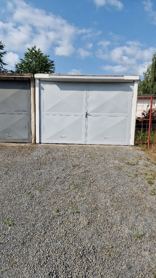 Garáže, Chromeč, 789 01