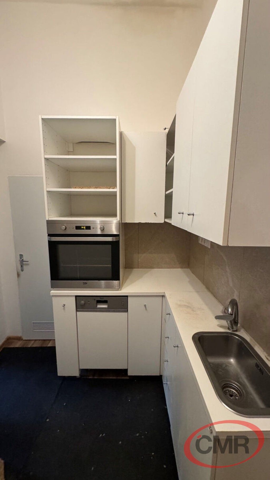 Prodej byt 1+kk - Ohradní, Praha Michle, 27 m² - 2