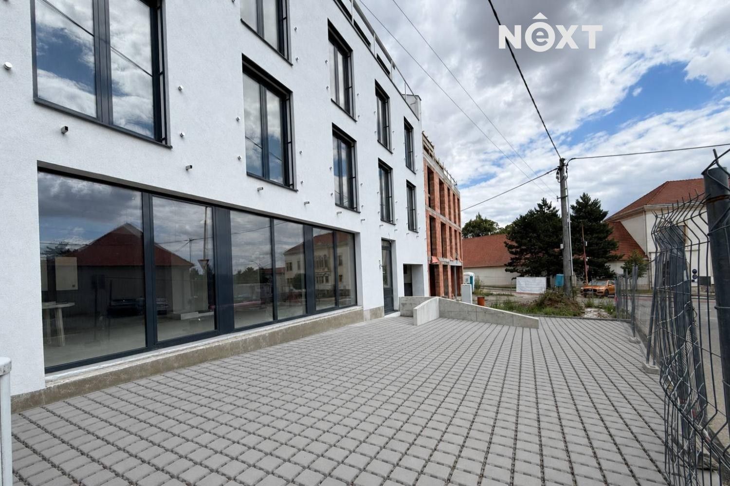 Kanceláře, Drnovice, 78 m² - 1