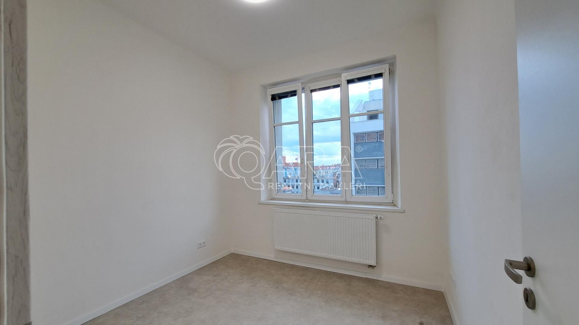 Byt 2+kk · 49 m² · Komunardů  , Praha Holešovice - 4