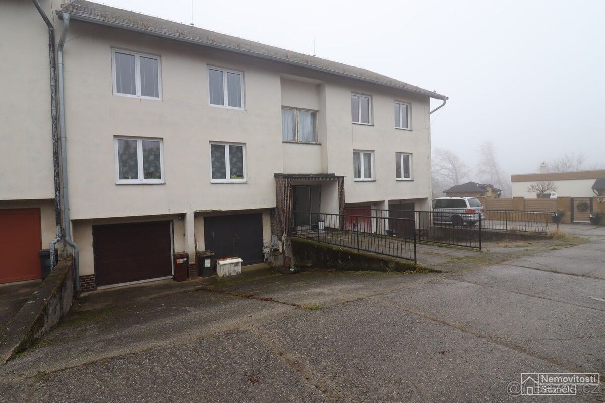 Byty, Dírná, 391 27