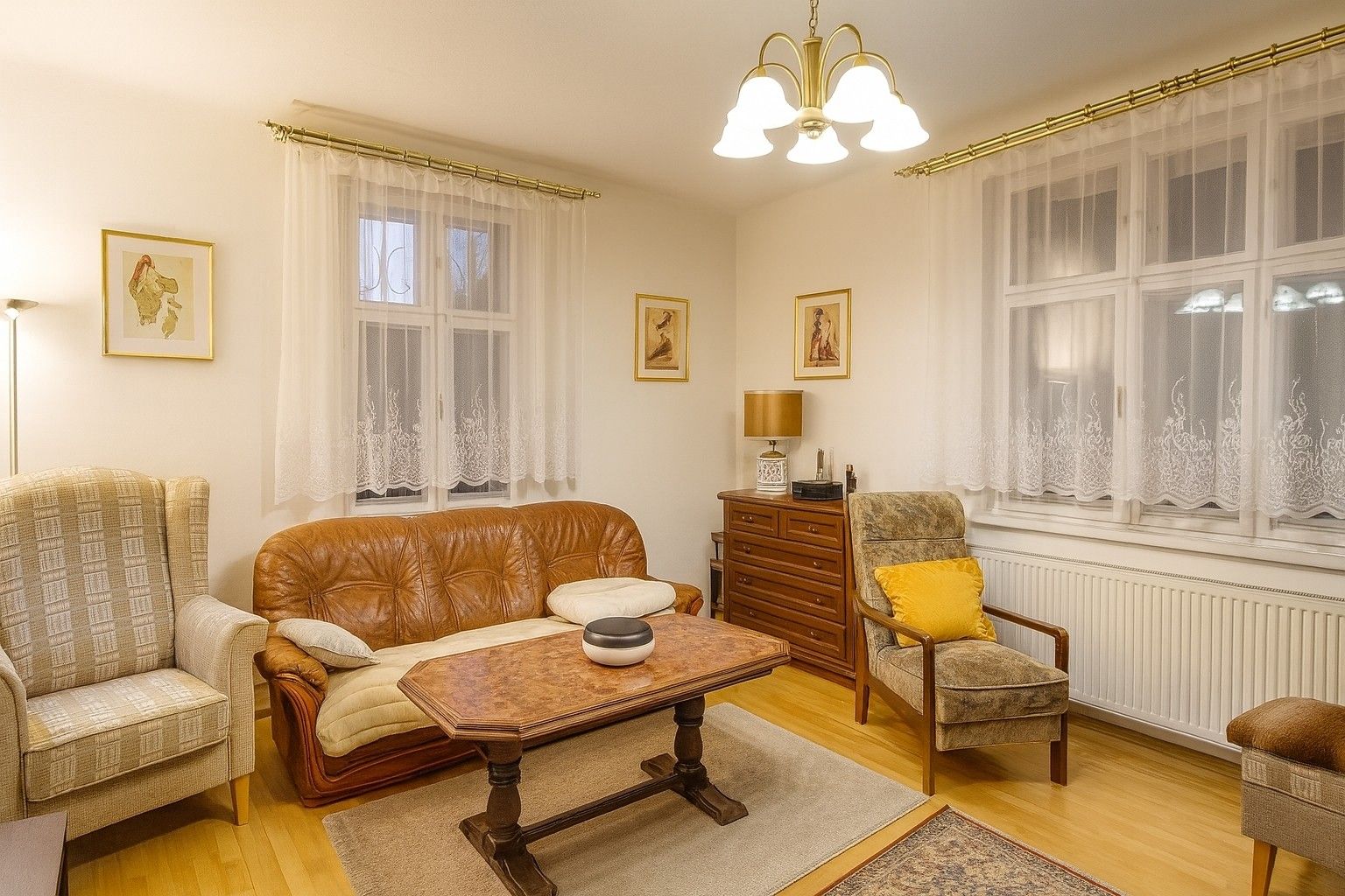 Prodej rodinný dům - Koroužné, 275 m²