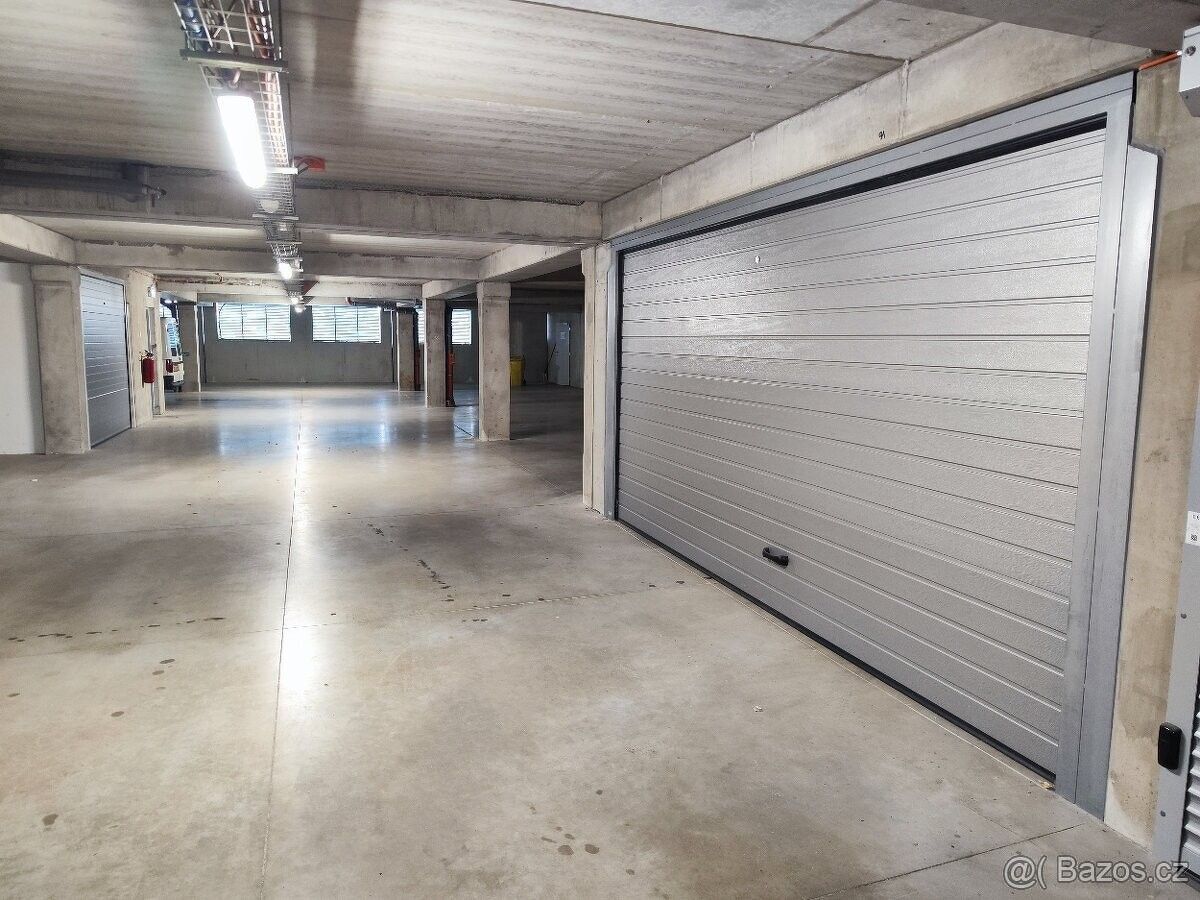 Prodej garáž - Brno, 619 00, 27 m²