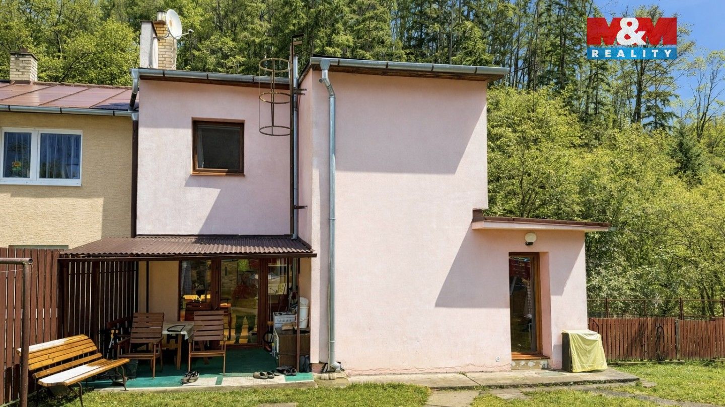 Prodej rodinný dům - Pernštejn, Nedvědice, 87 m²