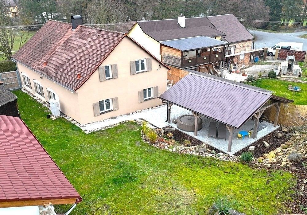 Prodej chalupa - Bernartice, Stráž, 210 m²