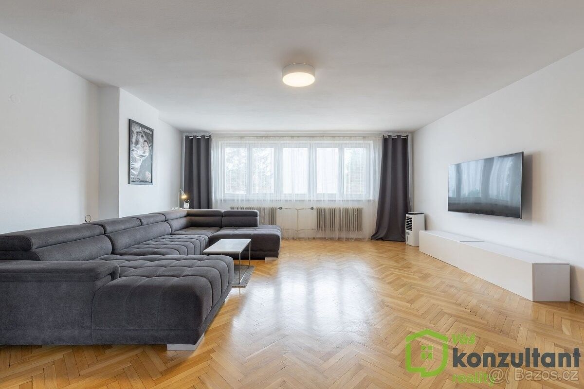 Rodinné domy, Střelice u Brna, 664 47 - 2