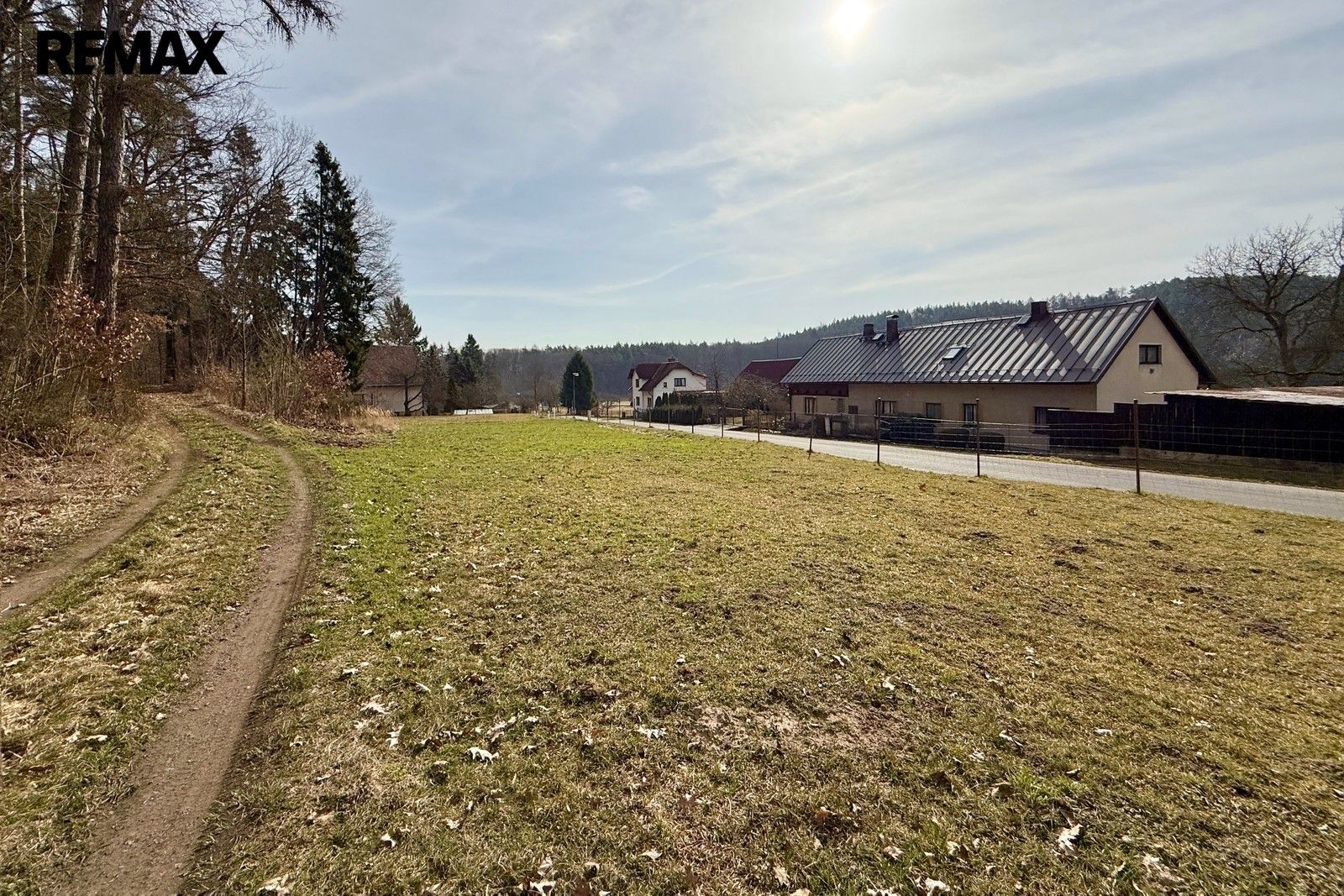 Stavební pozemek, Hrubá Skála – pohled 3