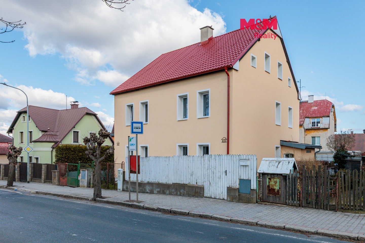 Činžovní dům, 100 m²