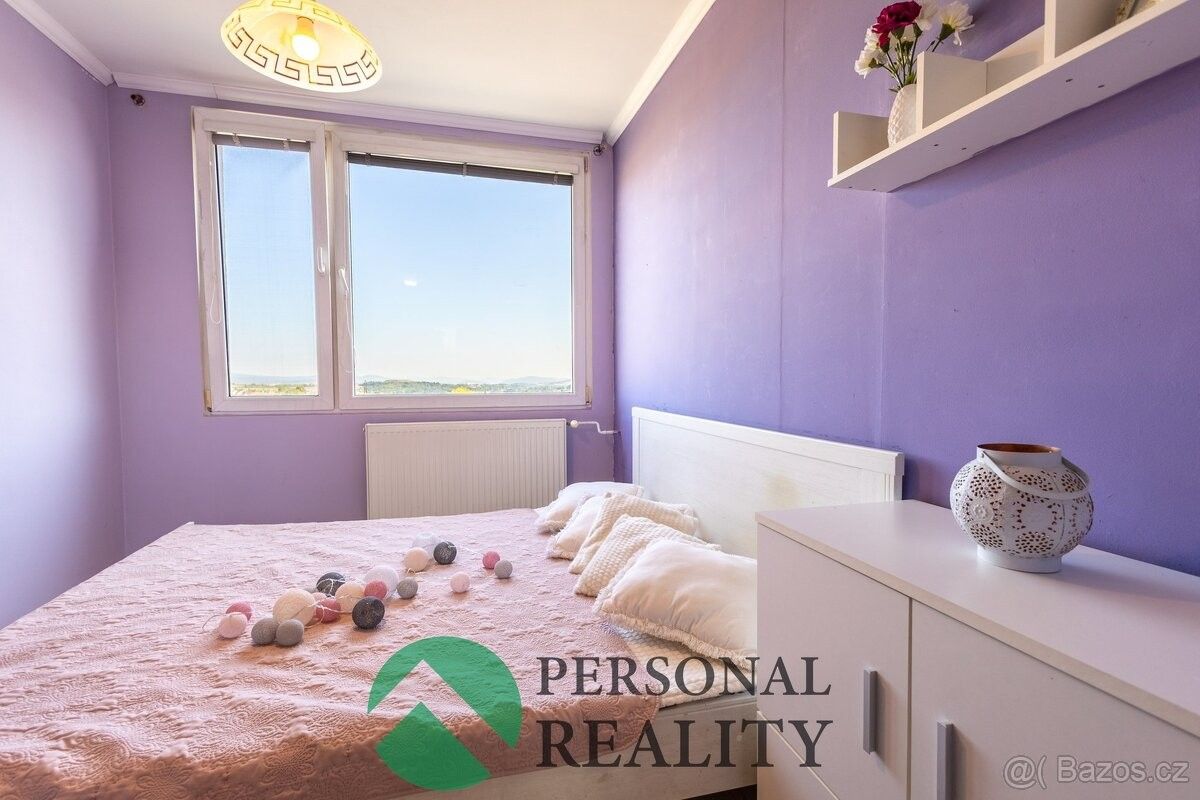 Prodej byt - Komárov u Hořovic, 267 62