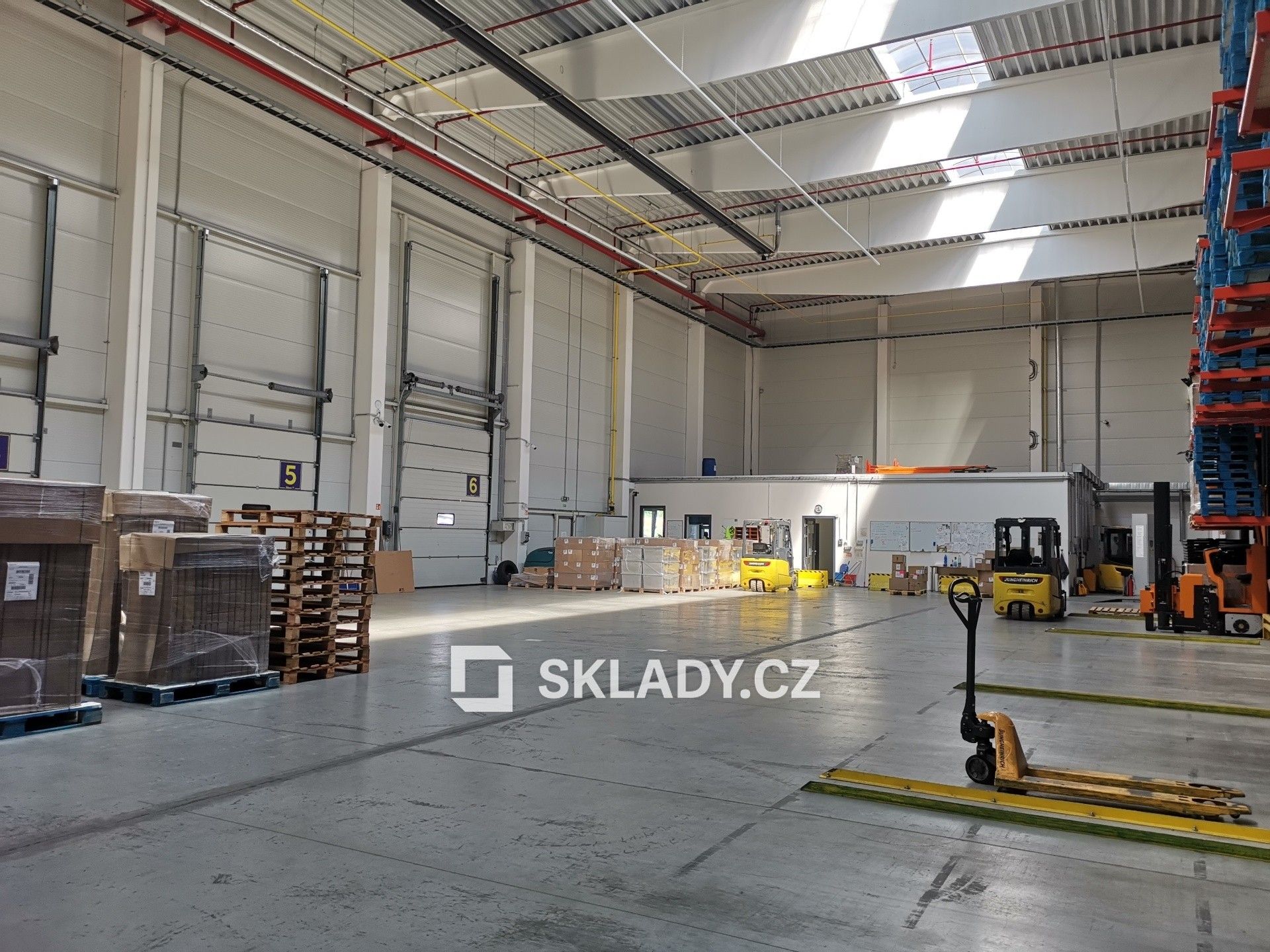 Sklad · 2 000 m² · Chlumec Český Újezd - 3
