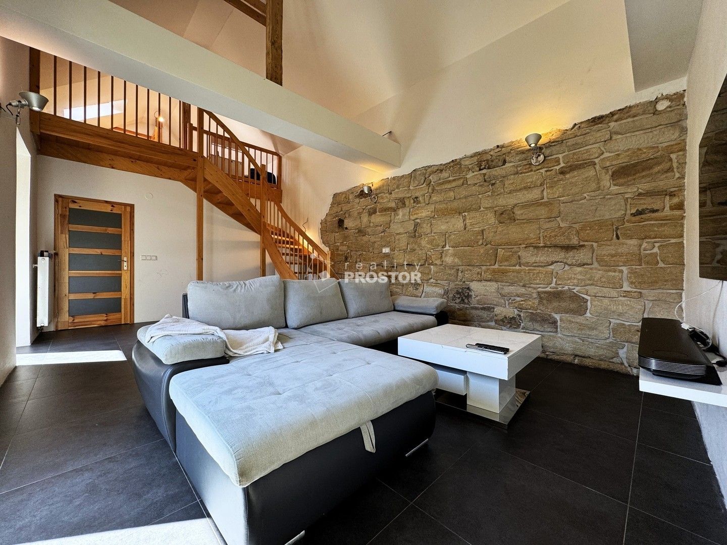 Rodinné domy, Neuměřice, 171 m²