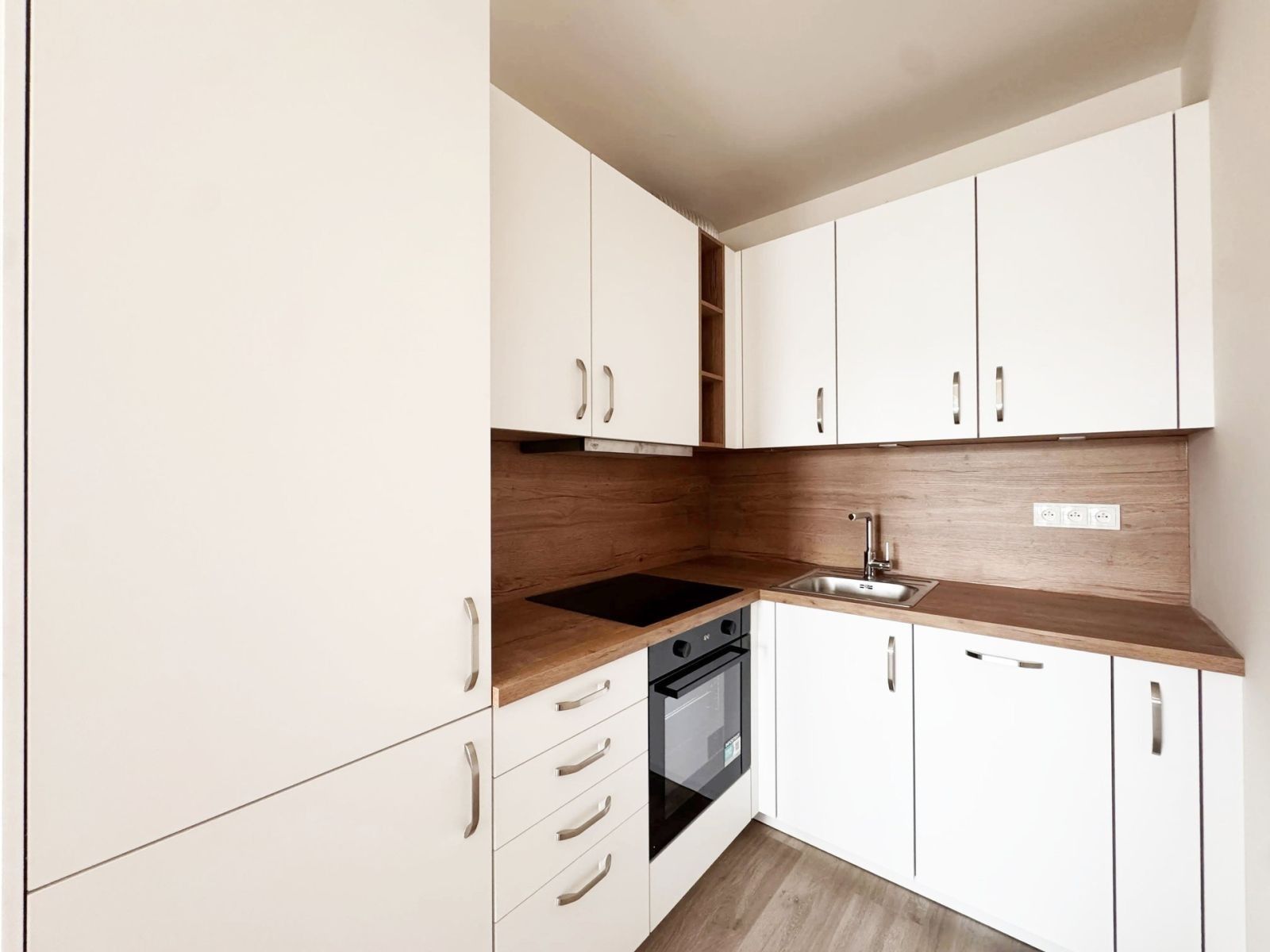 2+kk, Fabiánové, Praha - Košíře, 48 m² - 1