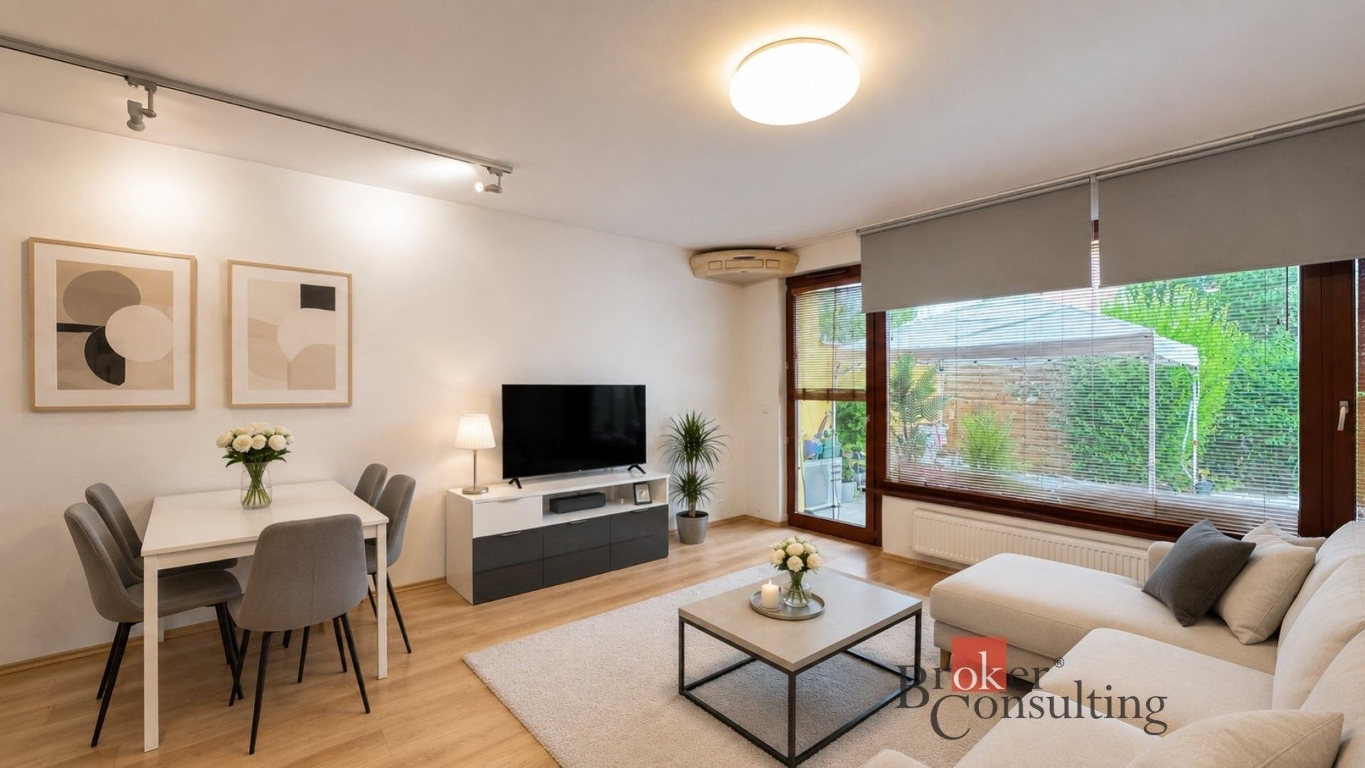 Byt 3+kk · 72 m² · Čistovická, Praha - 3