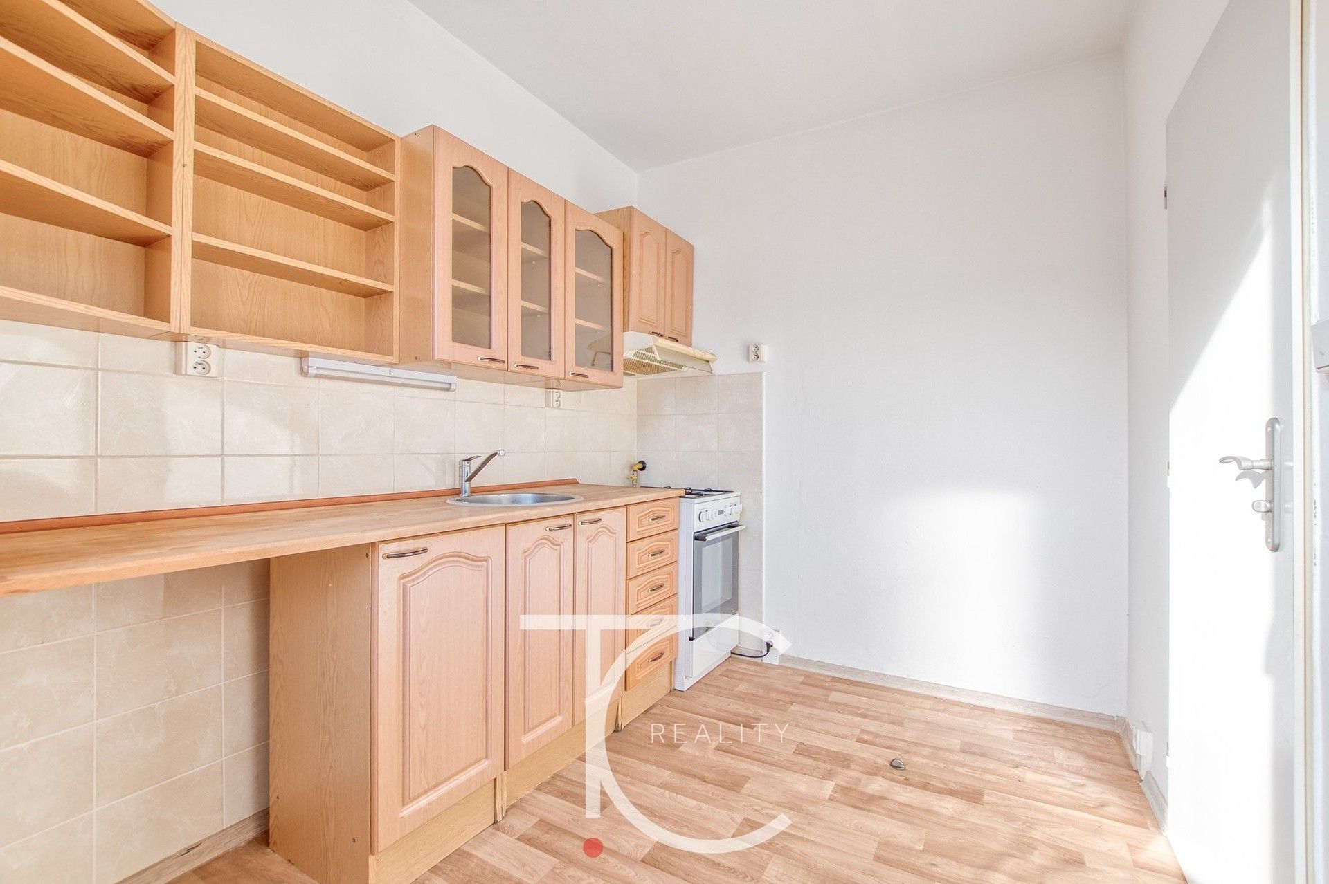 1+1, Zdeňka Chalabaly 3006, Ostrava Bělský Les, 32 m²