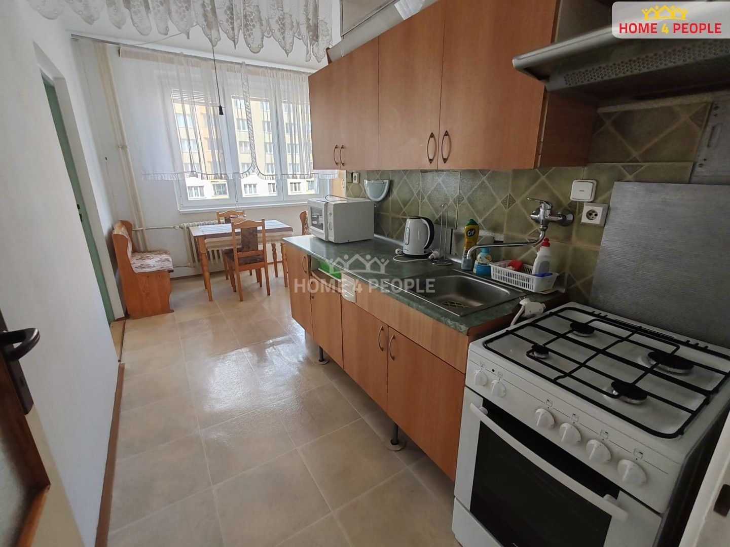 4+1, Školní, Karlovy Vary, 84 m² - 1
