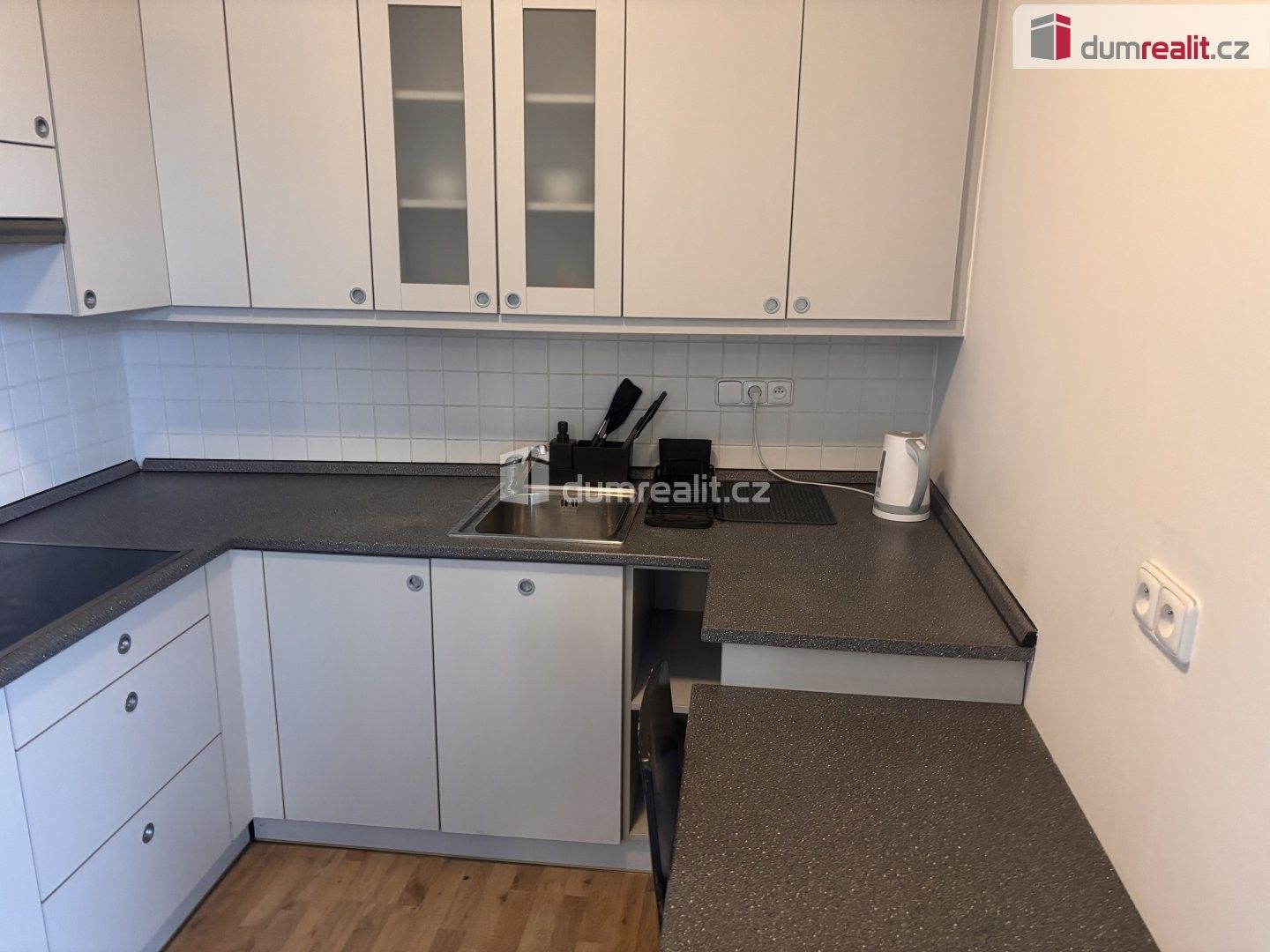 1+kk, Klapkova 15, Praha Kobylisy, 35 m² - 1