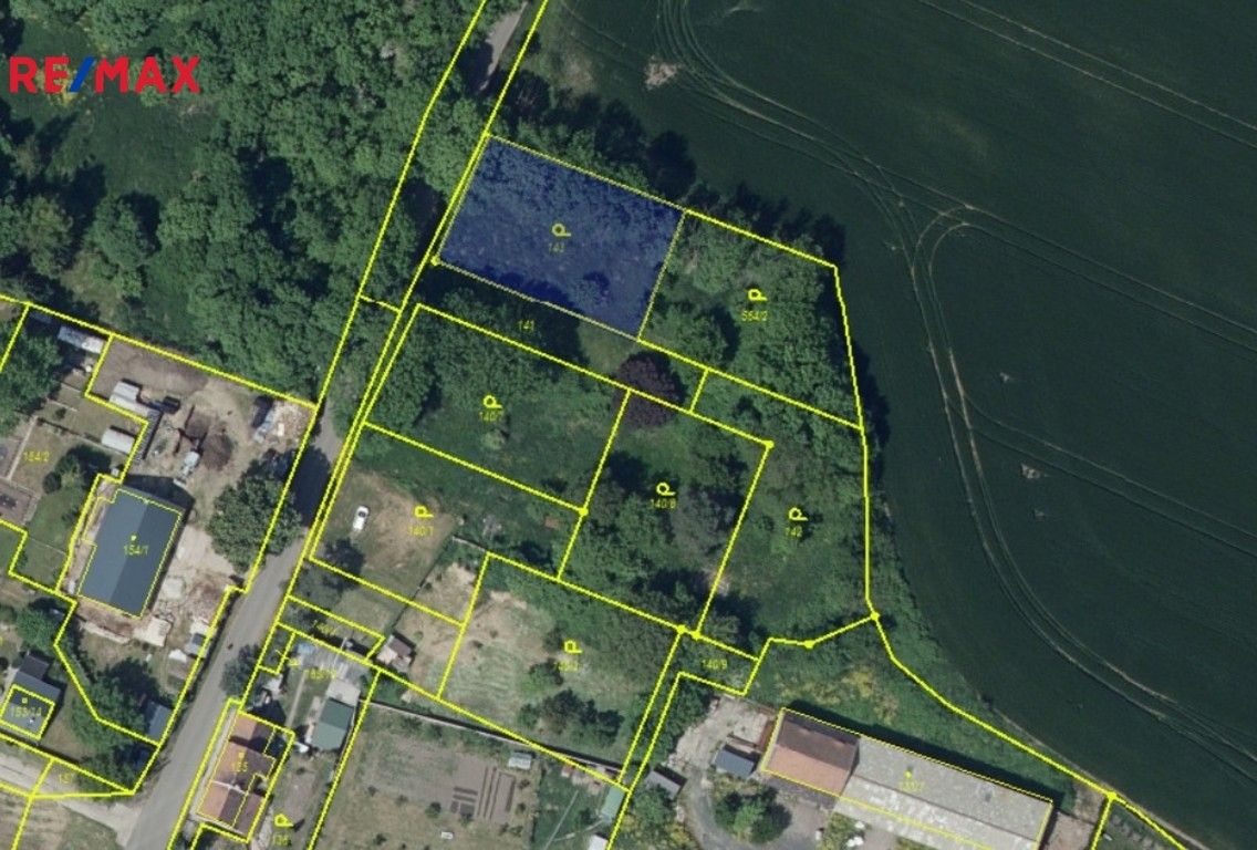 Prodej pozemek pro bydlení - Lišnice, 757 m²