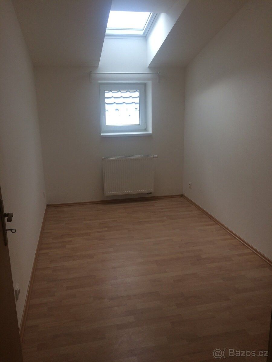 Byt · Mohelnice, 789 85 - 4