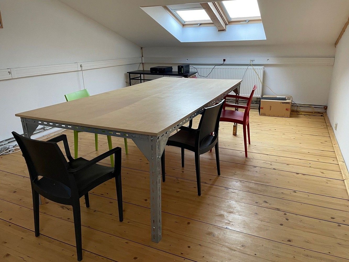 Pronájem obchodní prostory - Tachlovice, okres Praha-západ, Středočeský kraj, 400 m² - 2