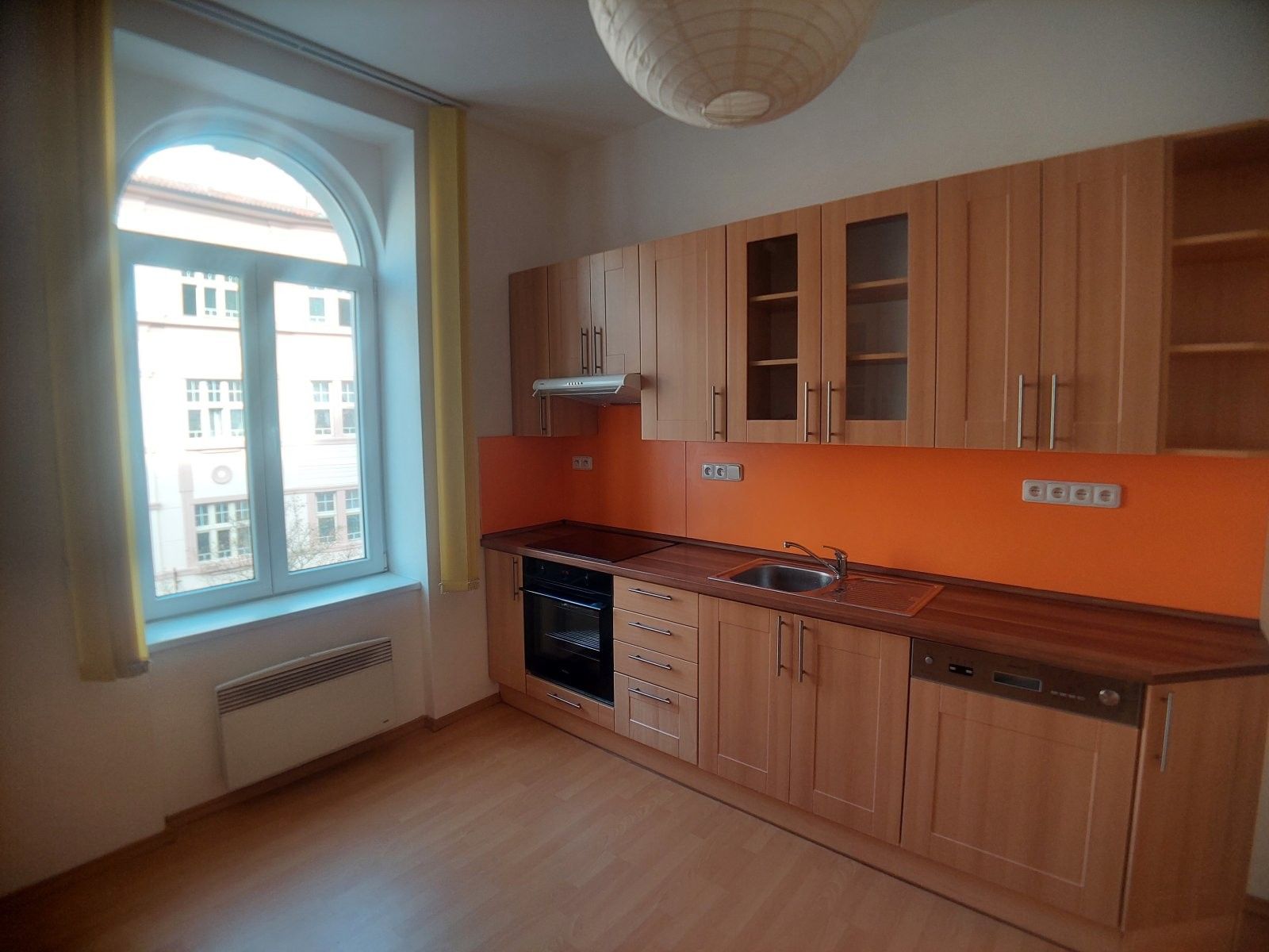 3+1, 9. května, Tábor, 98 m²